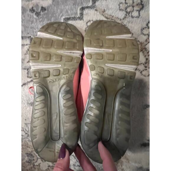 Nike womens Air Max 2090 Running Lava Flow - Picture 6 of 9